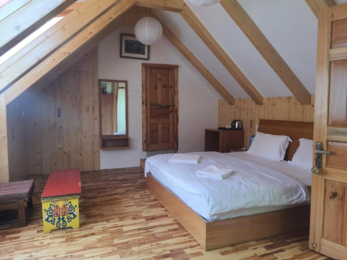 Gemoor Khar- Manor House Bed & Breakfast Jispa Exterior photo