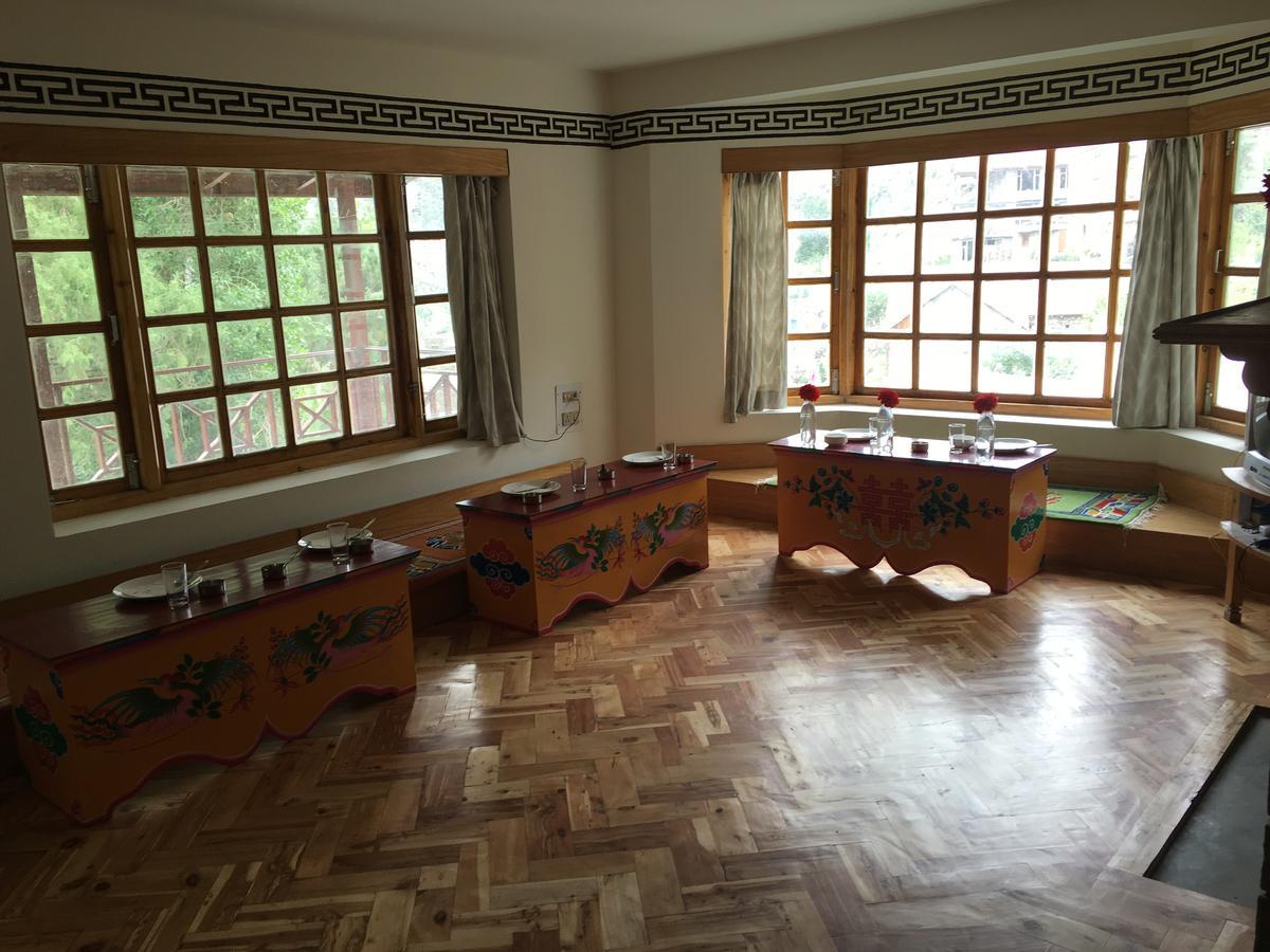 Gemoor Khar- Manor House Bed & Breakfast Jispa Exterior photo