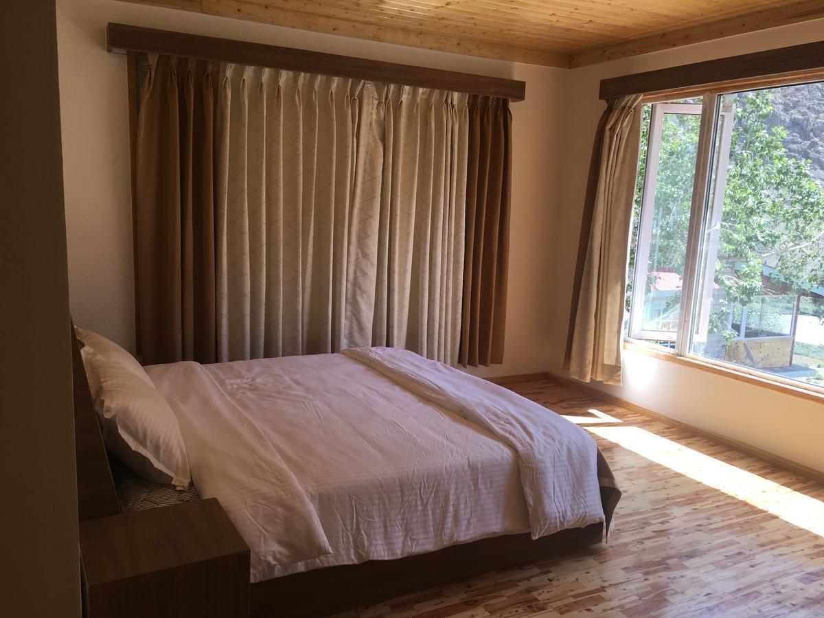 Gemoor Khar- Manor House Bed & Breakfast Jispa Exterior photo